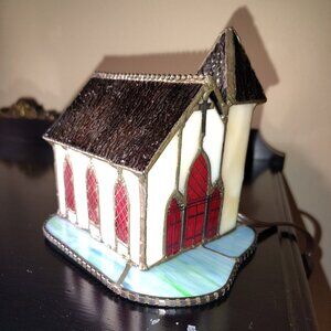 Plow & Hearth Stained Glass Church Accent Lamp